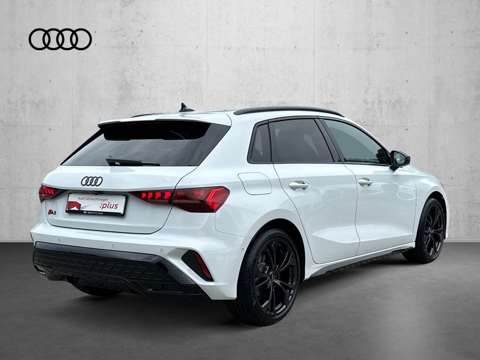 Audi A3 Sportback 35 TFSI S line - Samsaru's Car Outlet