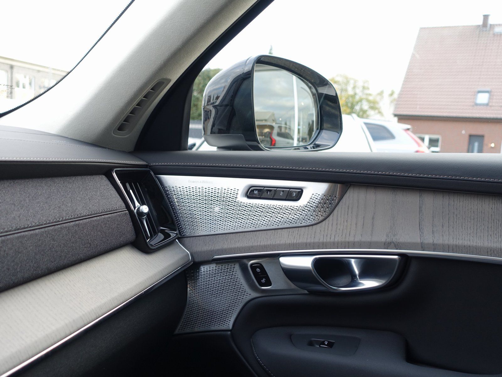 Volvo XC90 Ultra Dark T8 AWD PANO/B&W/FOUR-C/360°KAM