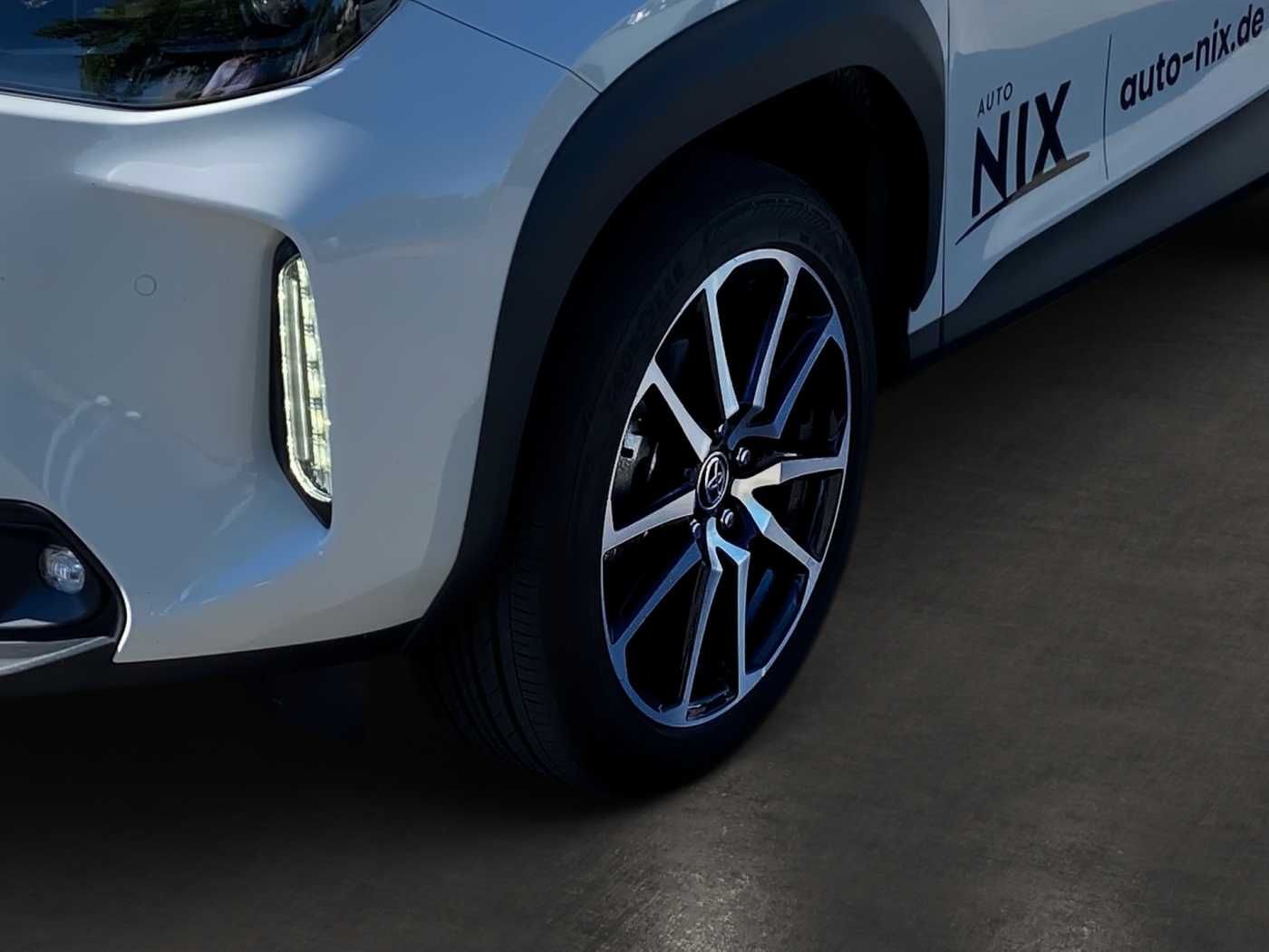 Toyota Yaris Cross 1.5 Hybrid GR Sport FWD JBL HUD