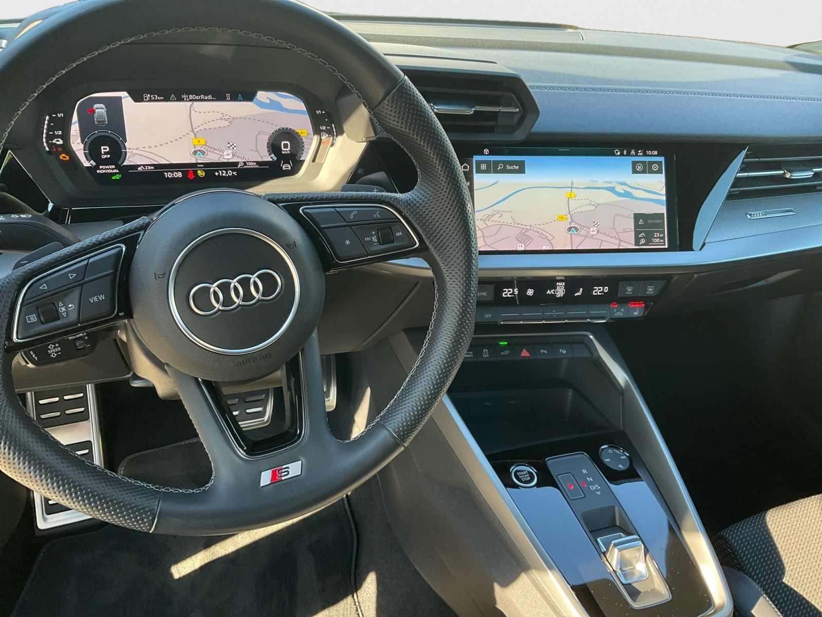 Audi A3 Sportback 40 TFSI e S line AHK ACC ALLWETTER