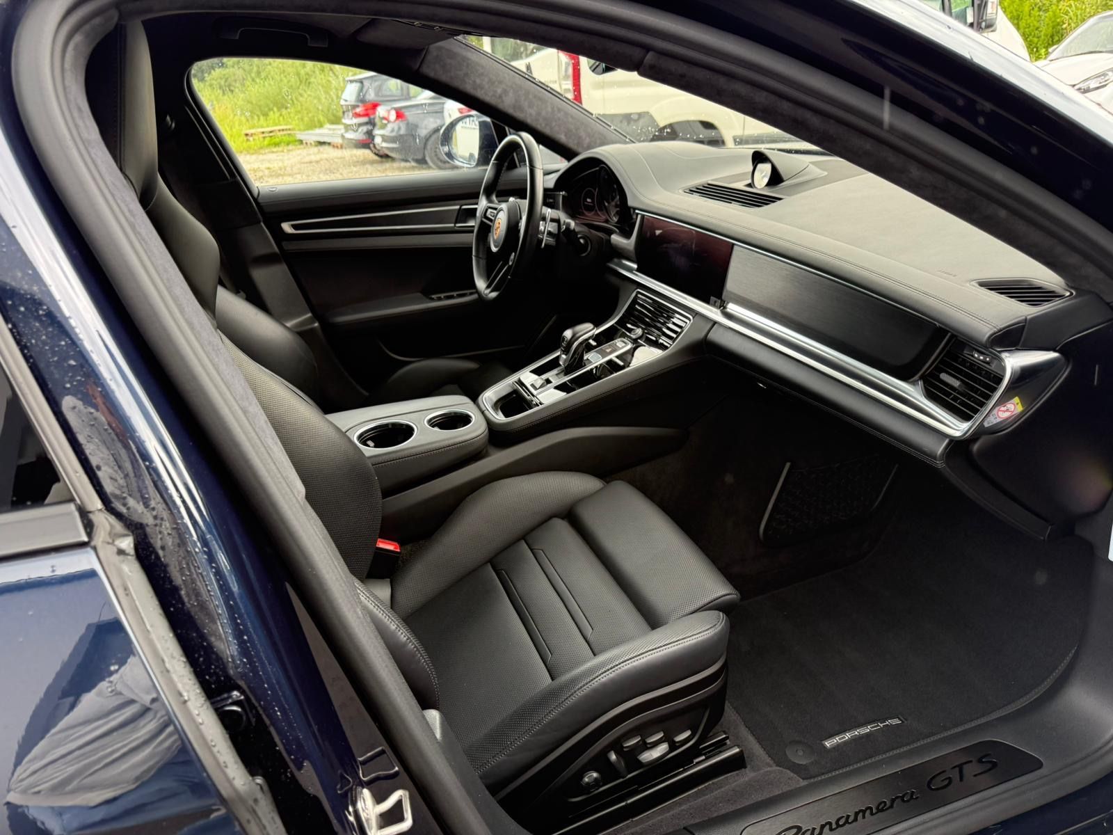 Porsche Panamera GTS Sport Turismo+Pano+HUD+Alu 21"+SCP+