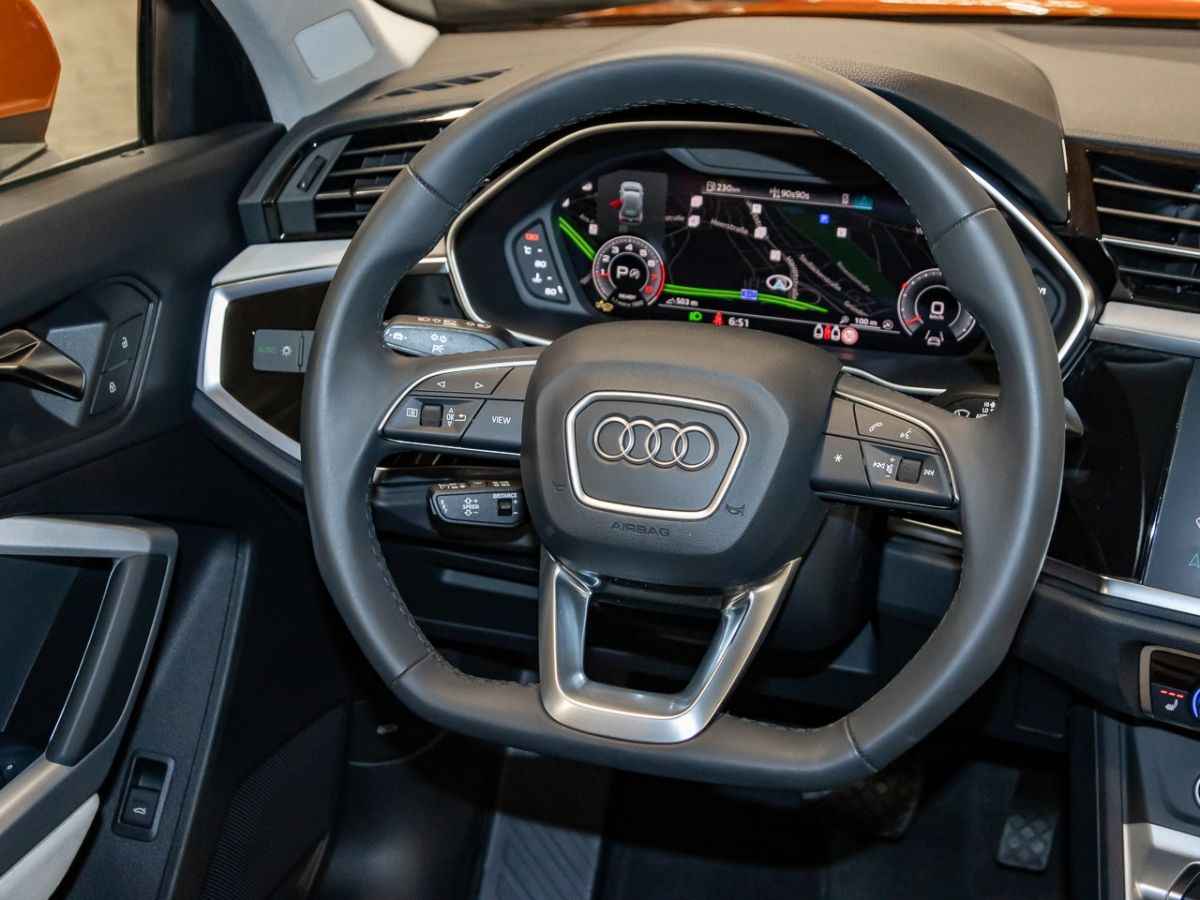 Audi Q3 40 TFSI quattro S tronic - Samsaru's Car Outlet