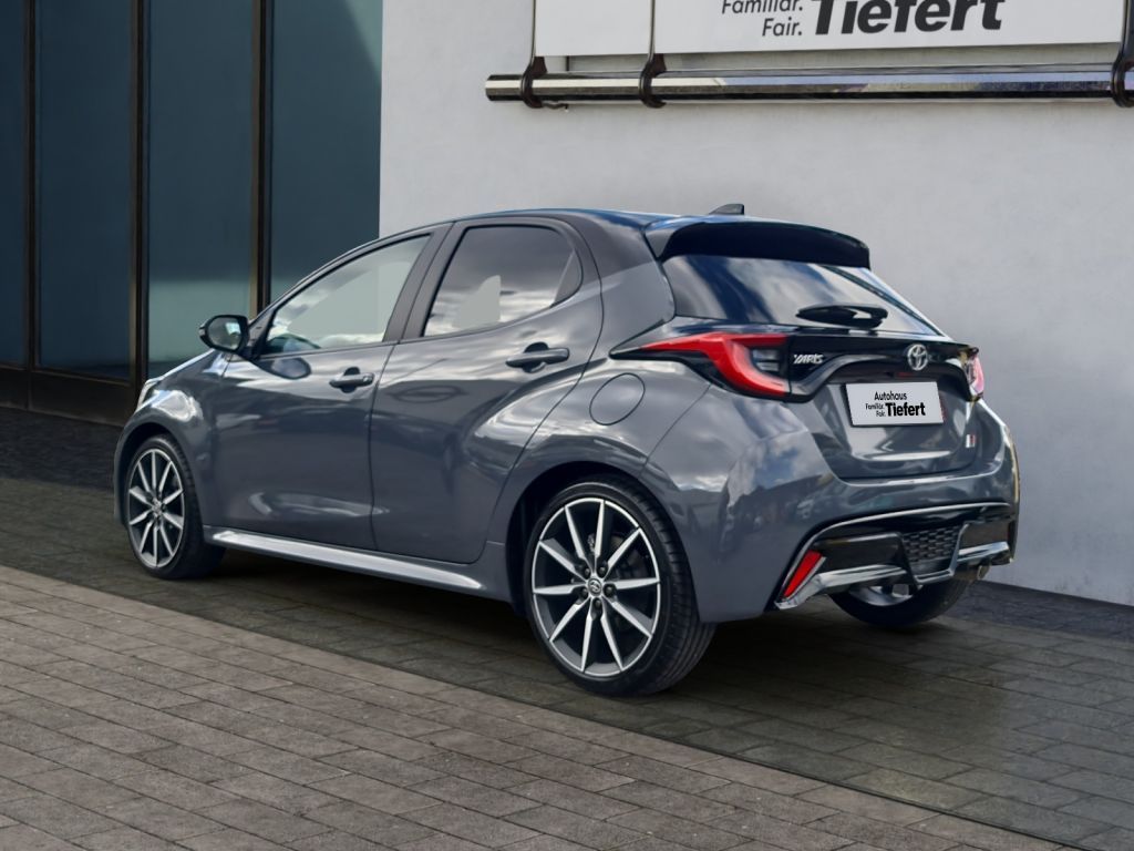 Toyota Yaris Hybrid 130 1.5 GR SPORT