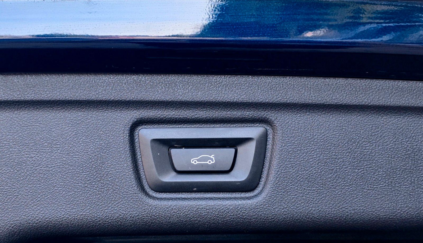 BMW 320d xDrive M Sport - Samsaru's Car Outlet