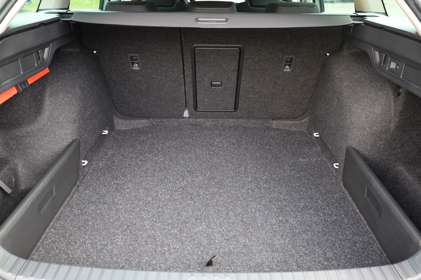 Skoda Octavia Combi Style - Samsaru's Car Outlet