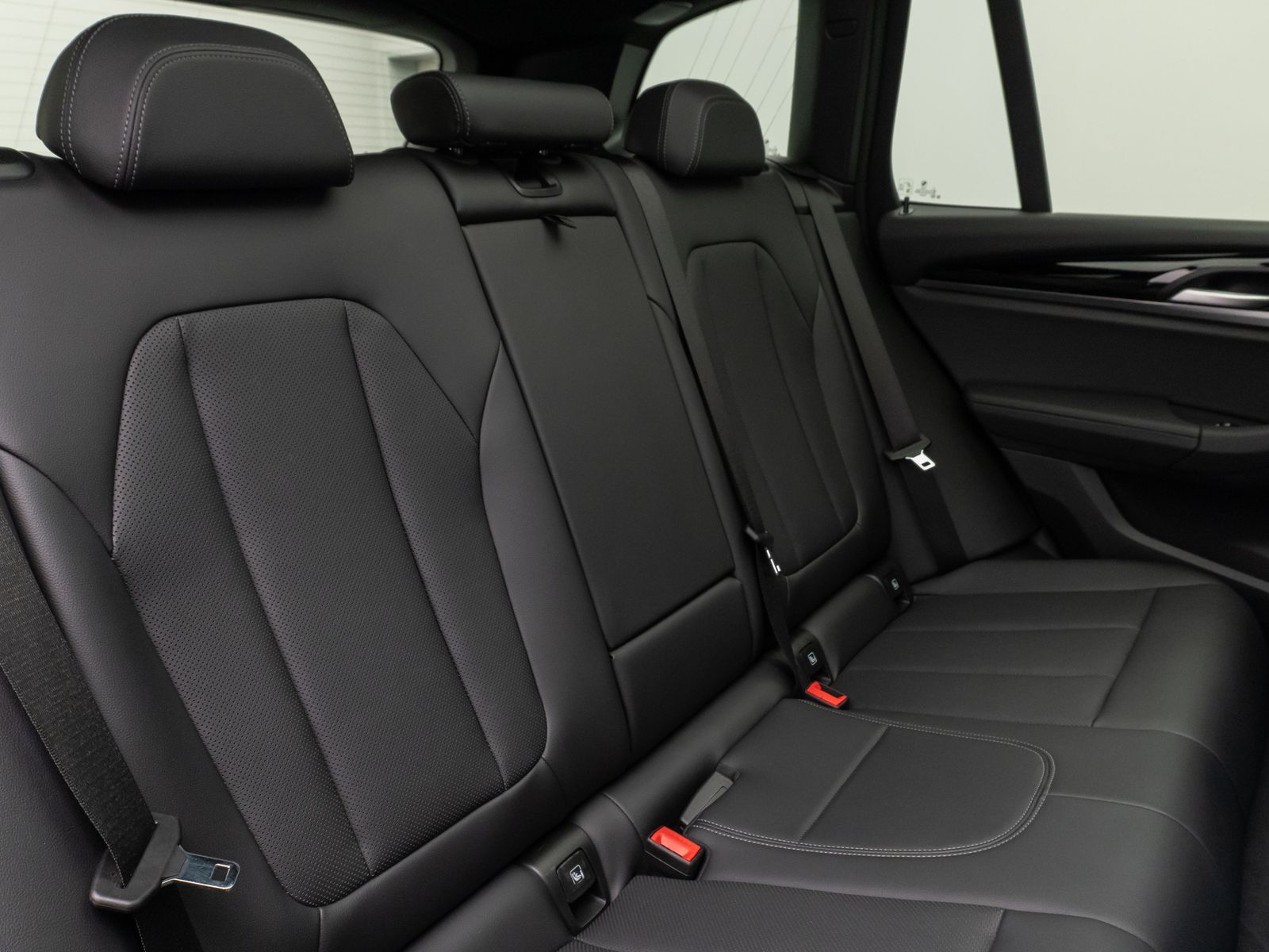 BMW X3 xD30i Sport - Samsaru's Car Outlet