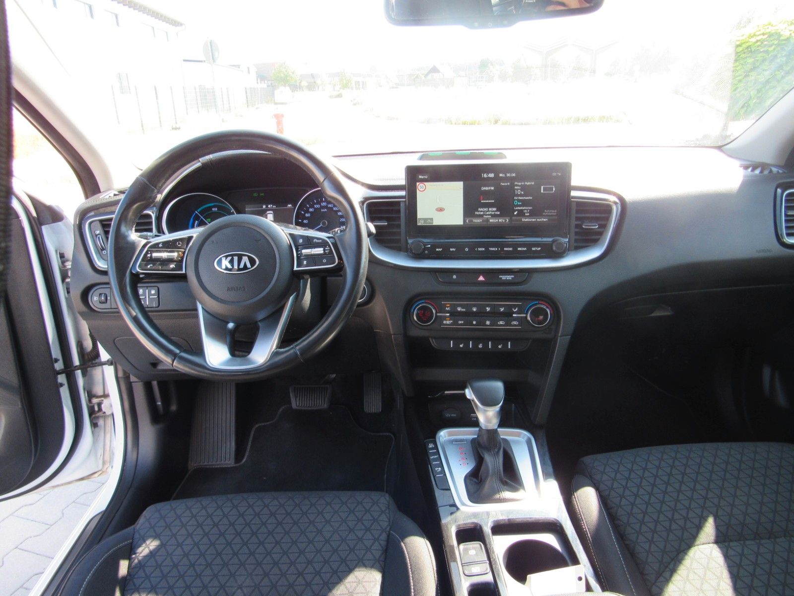 Kia Ceed Sportswagon 1.6 PHEV Spirit - Samsaru's Car Outlet