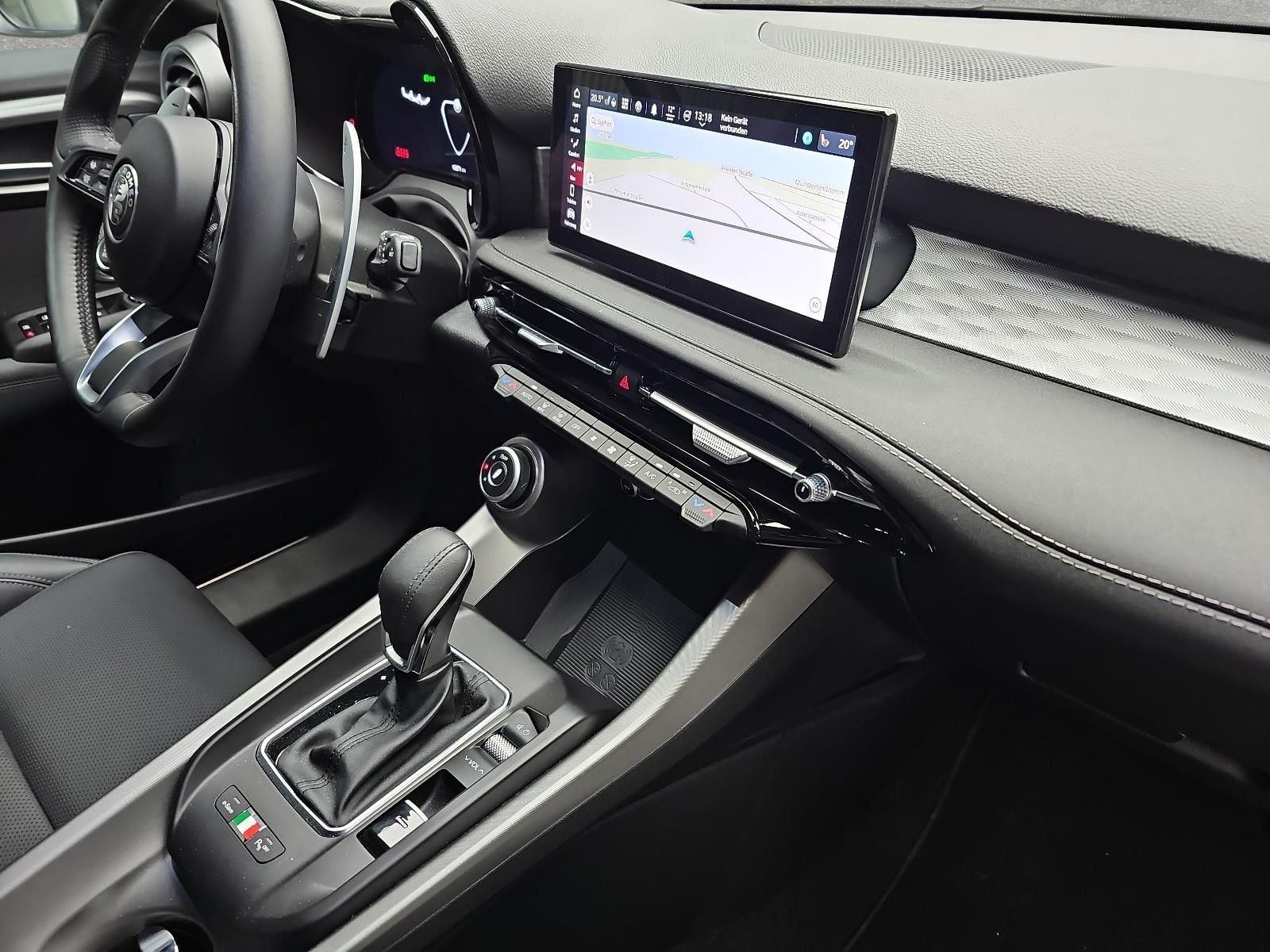 Alfa Romeo TONALE 1.3T MULTIAIR PLUG-IN HYBRID Q4 INKL. WKR