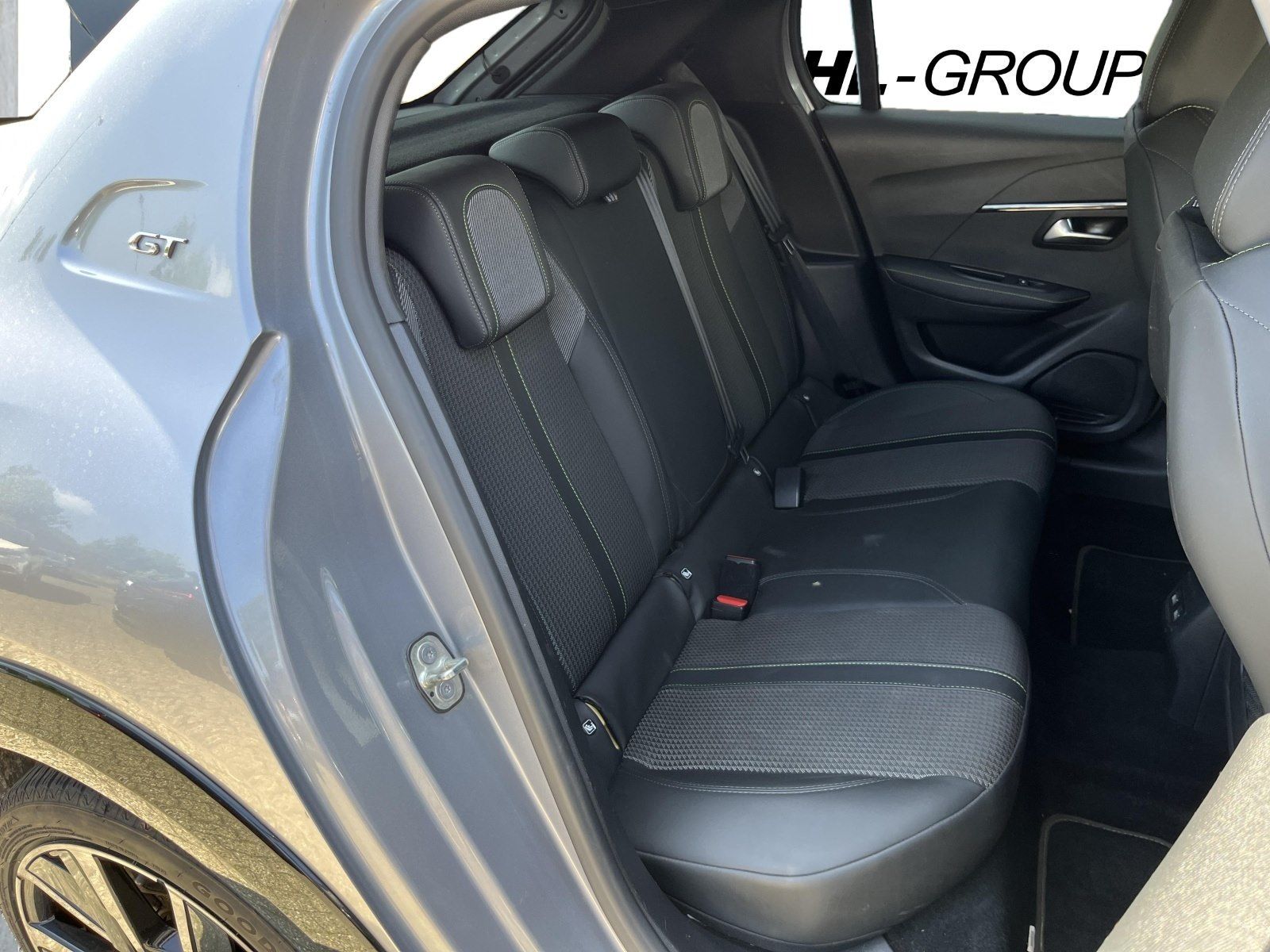 Peugeot 208 GT - Samsaru's Car Outlet