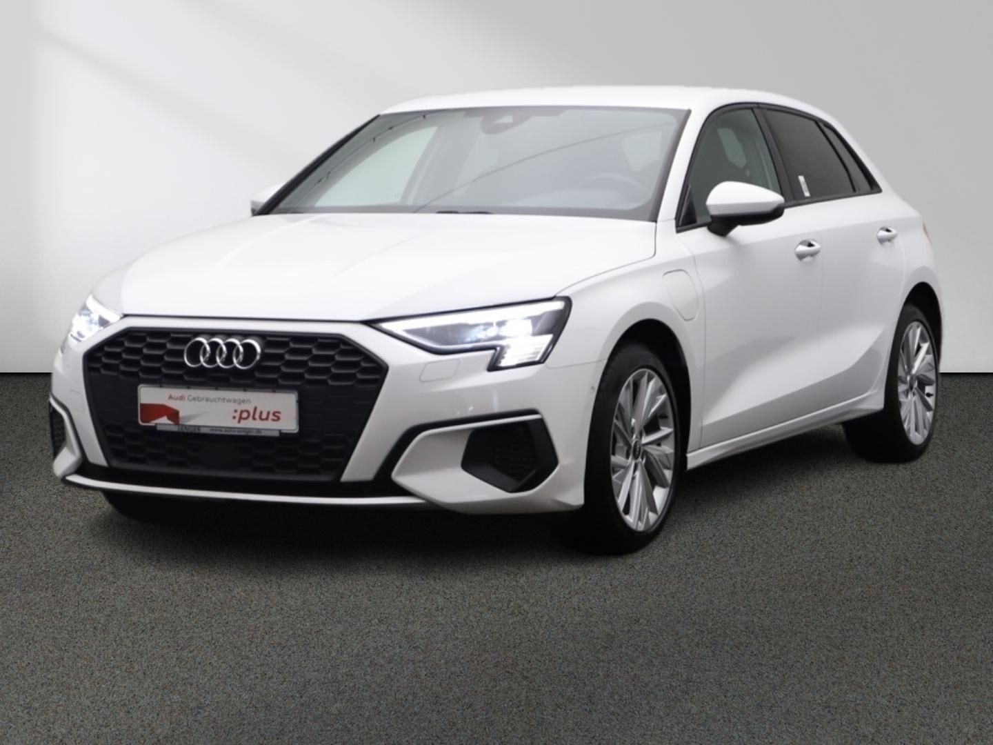 Audi A3 Sportback 40 TFSI e S tronic MMI Matrix B&O