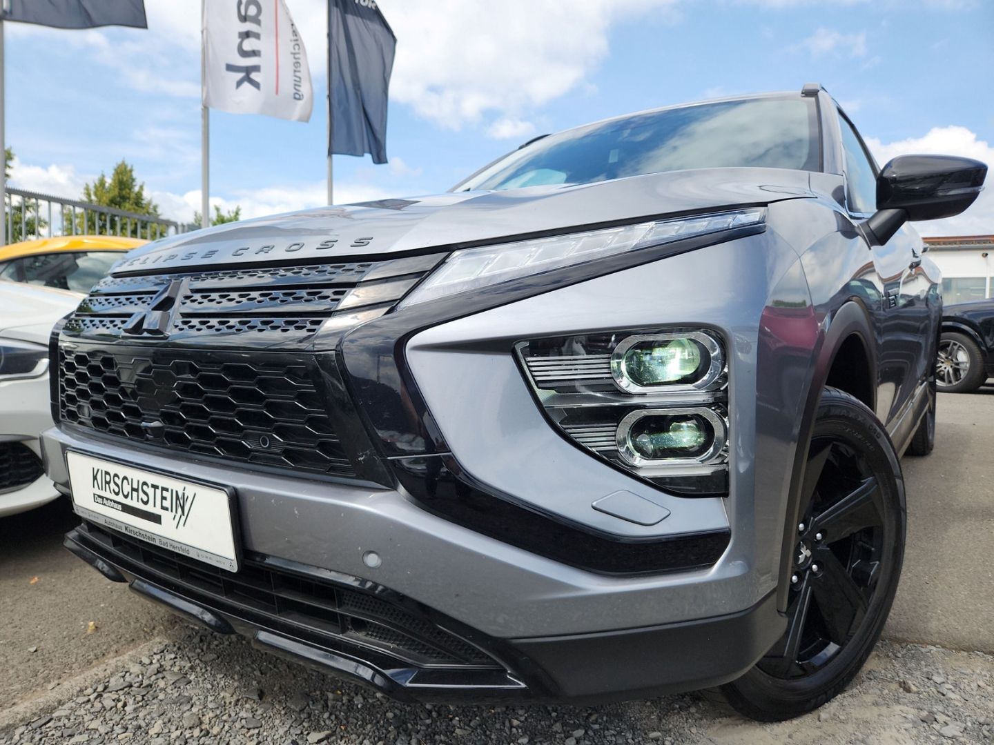 Mitsubishi Eclipse Cross Plug-In Hybrid Select Black *Black