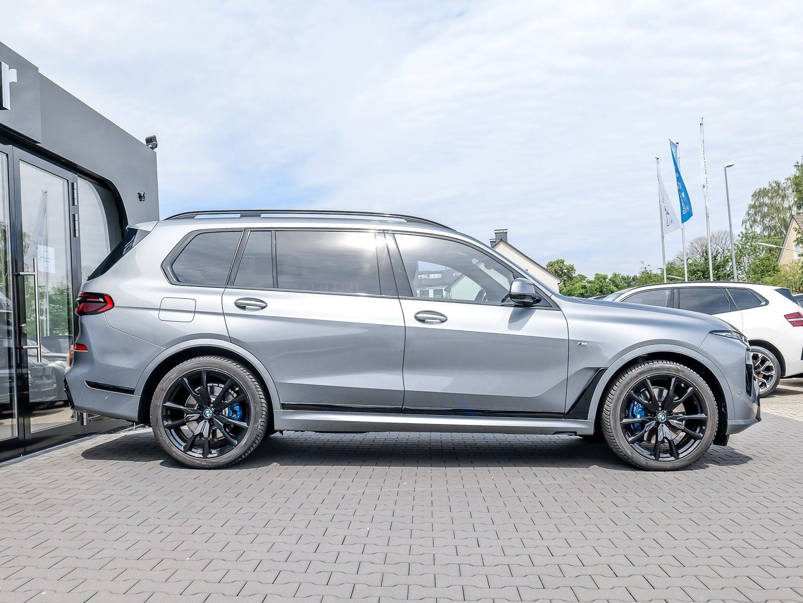 BMW X7 xDrive40d M Sport HUD PANO ACC AHK RFK NAVI