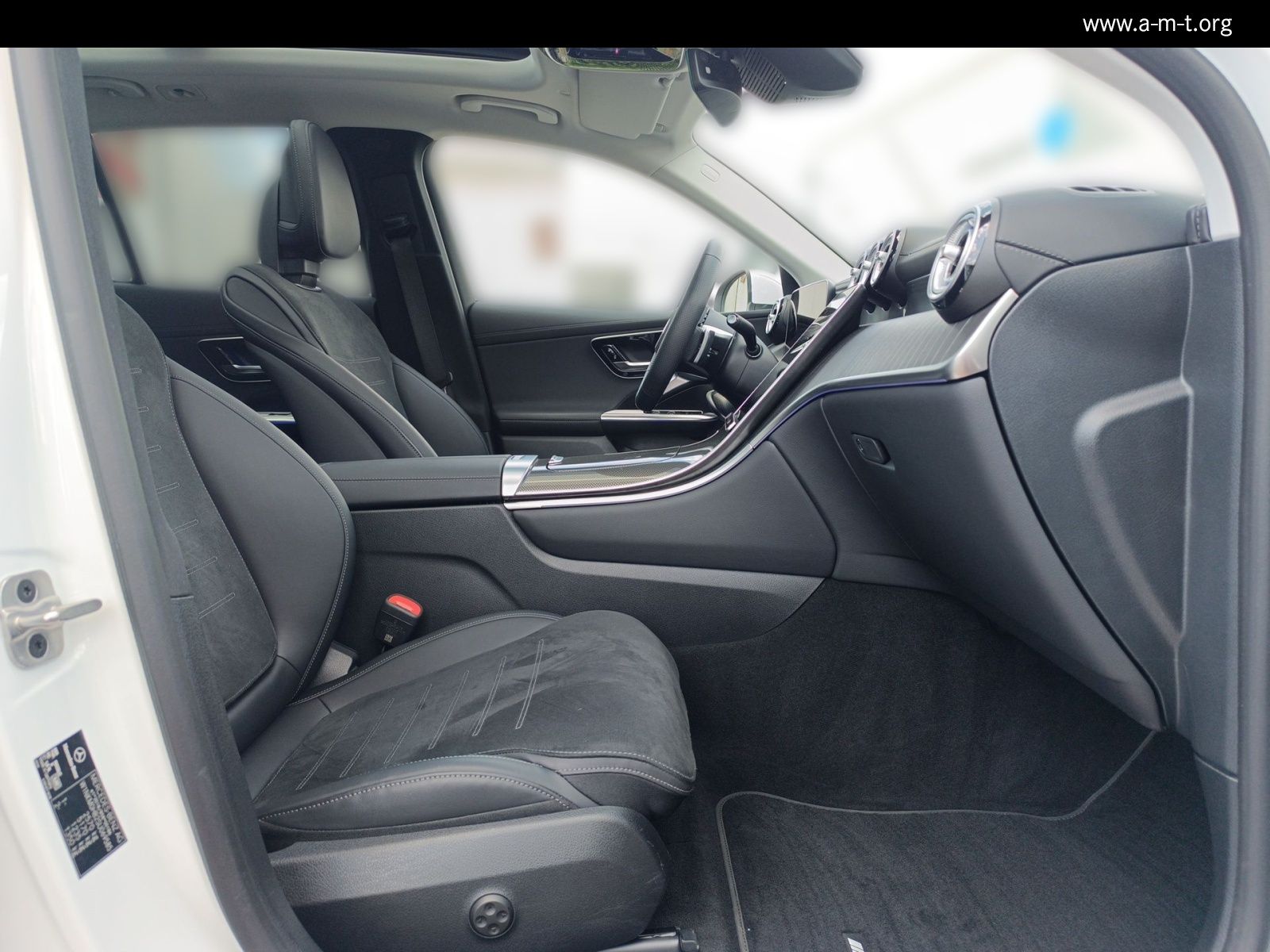 Mercedes-Benz GLC 300 d 4M AMG Prem.+*AIRMATIC*AHK*Standheiz.