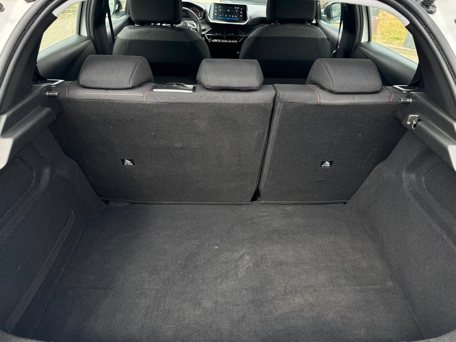 Peugeot 208 Active Pack PURETECH - Samsaru's Car Outlet
