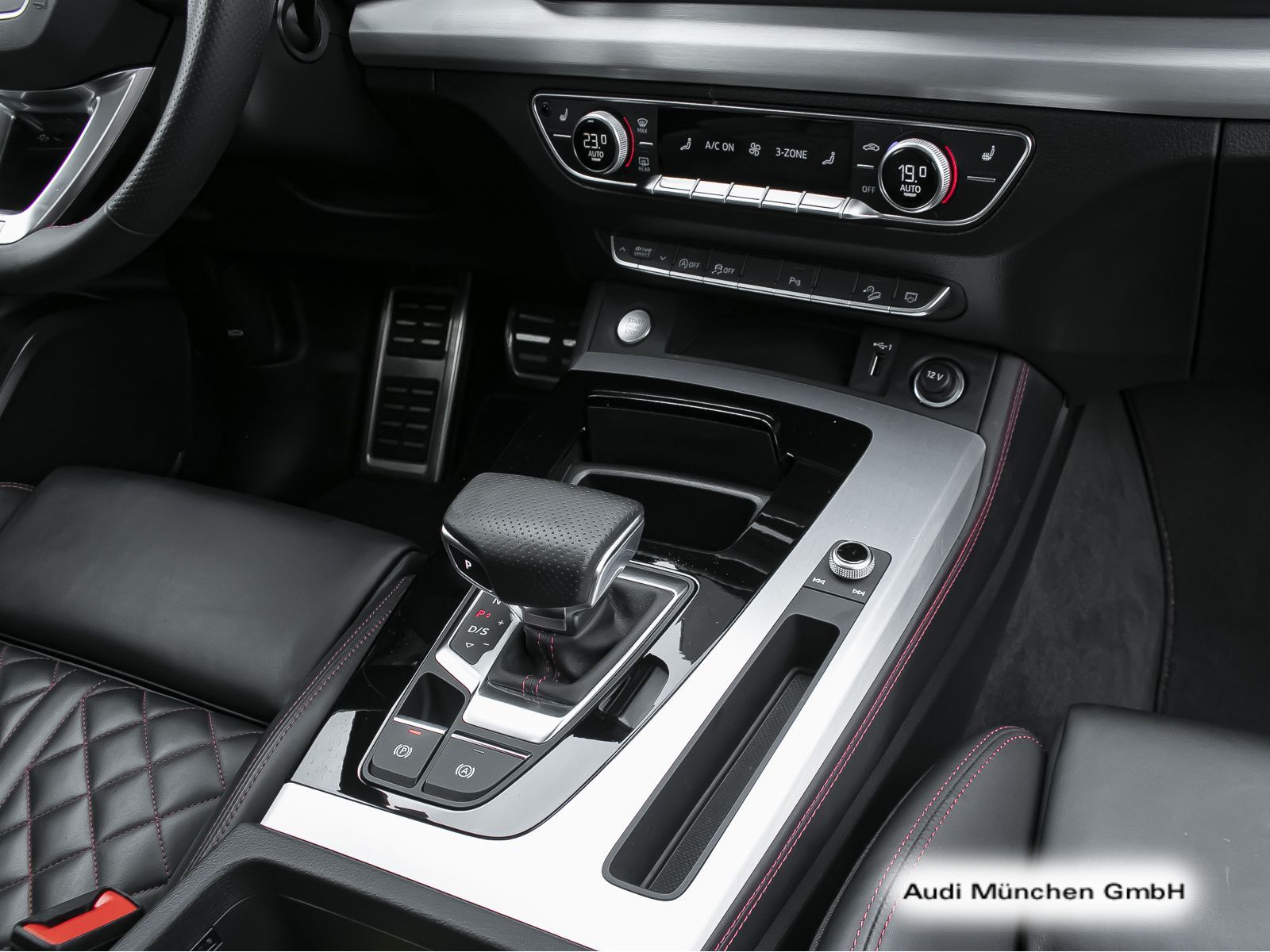Audi Q5 40 TDI qu. S tronic S line Pano/LuftFed/StdHz