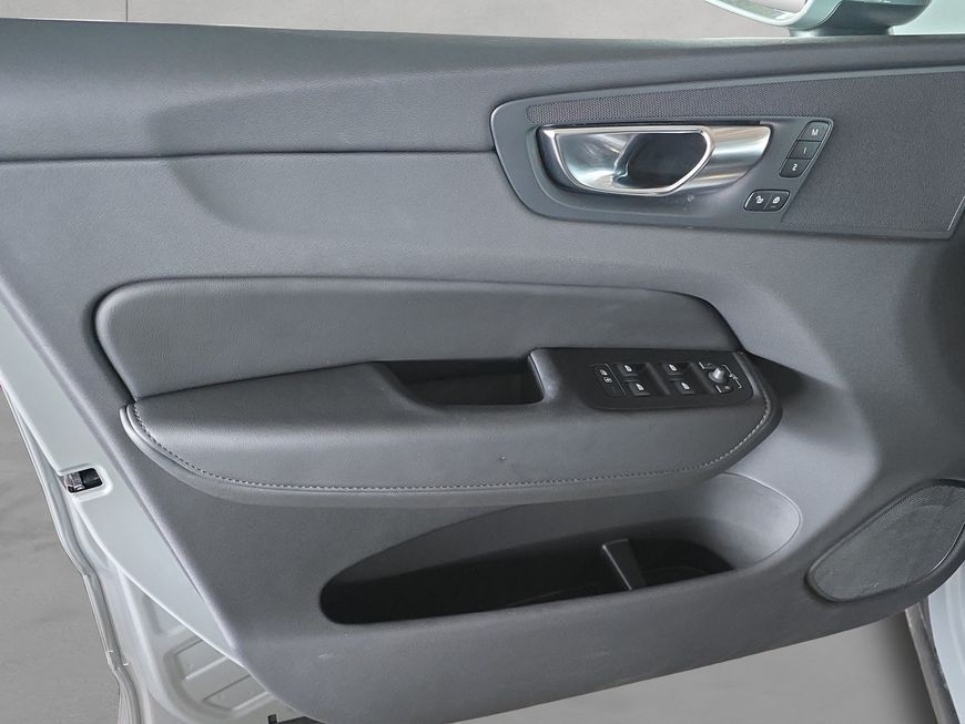 Volvo XC60 B5 B AWD Core