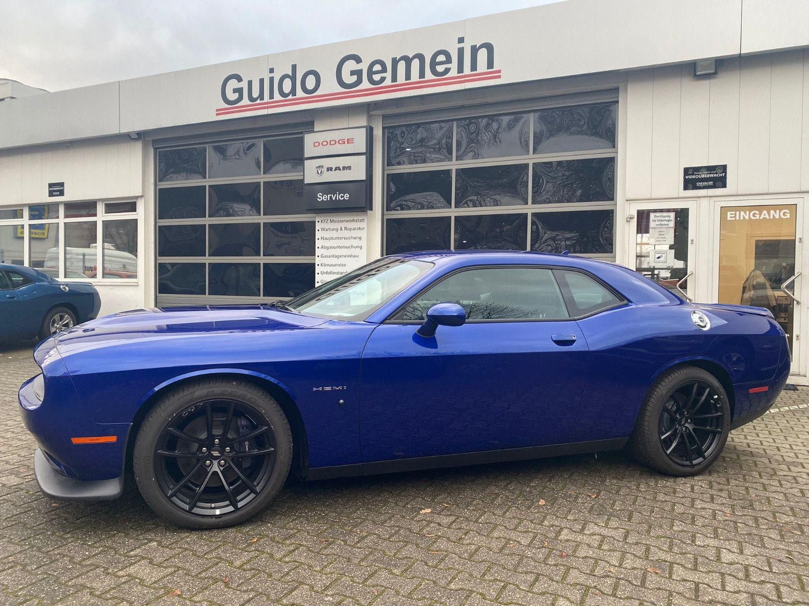 Dodge Challenger R/T 5.7 V8 HEMI Performance Plus AEC