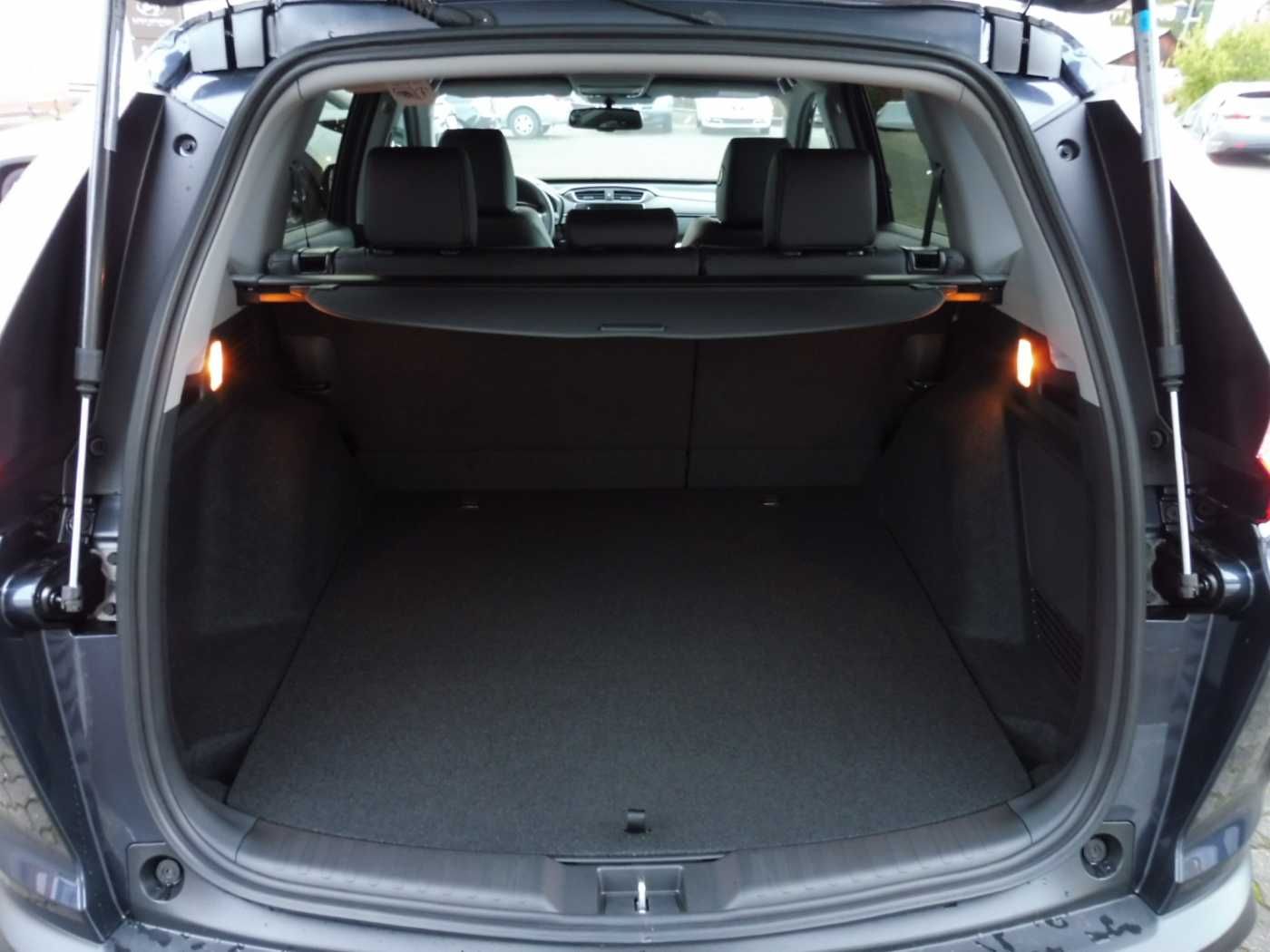 Honda CR-V e:HEV 2.0 i-MMD Hybrid 4WD Lifestyle / Lede