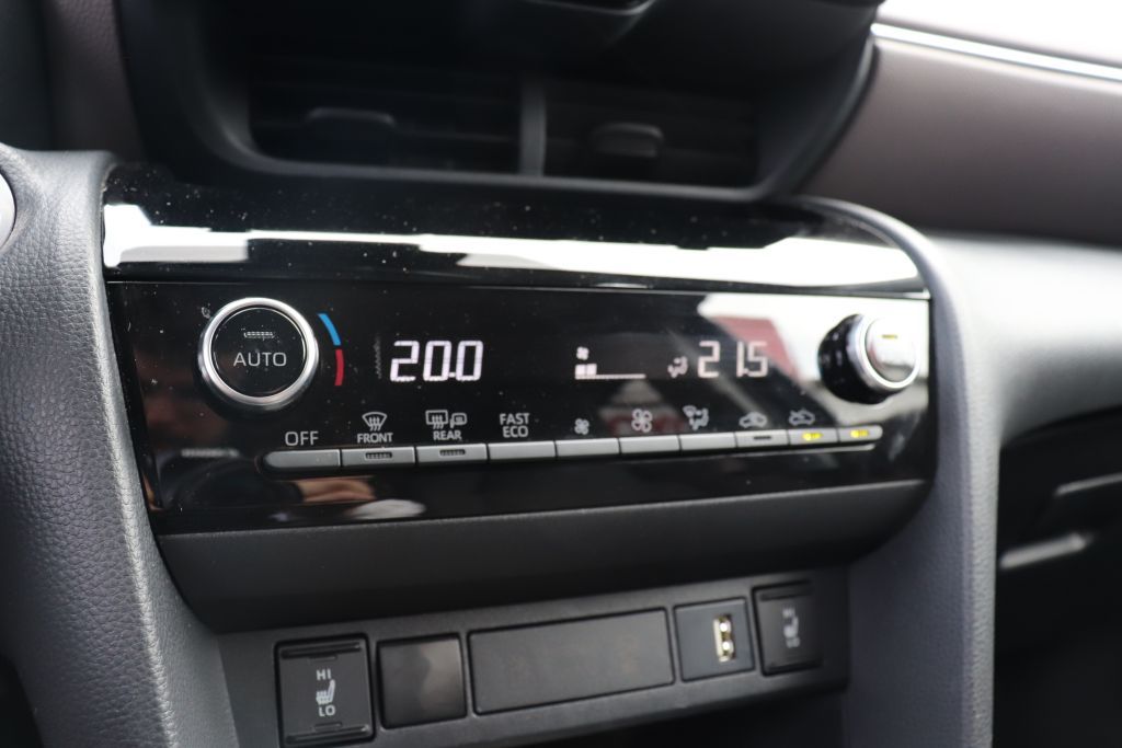 Toyota Yaris Cross Hybrid 1.5 VVT-i Elegant