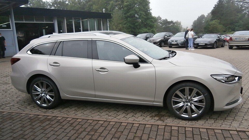 Mazda 6 2.5L SKYACTIV G 194PS 6AT FWD TAKUMI SUNROOF
