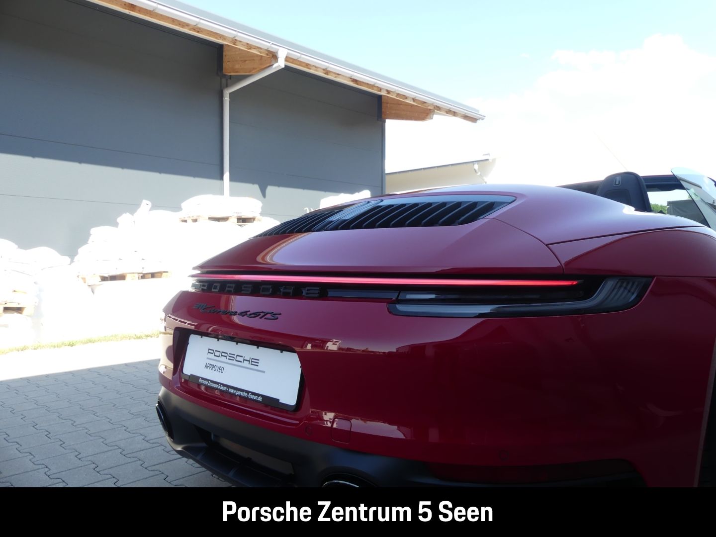 Porsche 992 I Carrera 4 GTS Cabriolet - Samsaru's Car Outlet