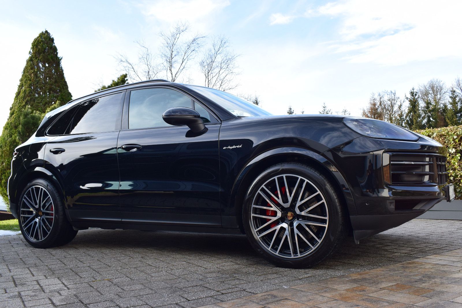 Porsche Cayenne S E-Hybrid BOSE/22"/ACC/AHK/PANO/18-WEGE