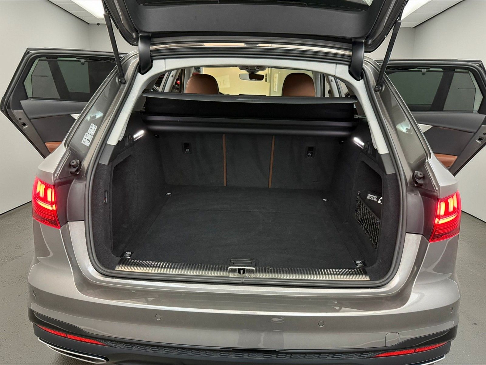 Audi A4 Avant 45 TFSI Edition One Quattro S-Line TOP