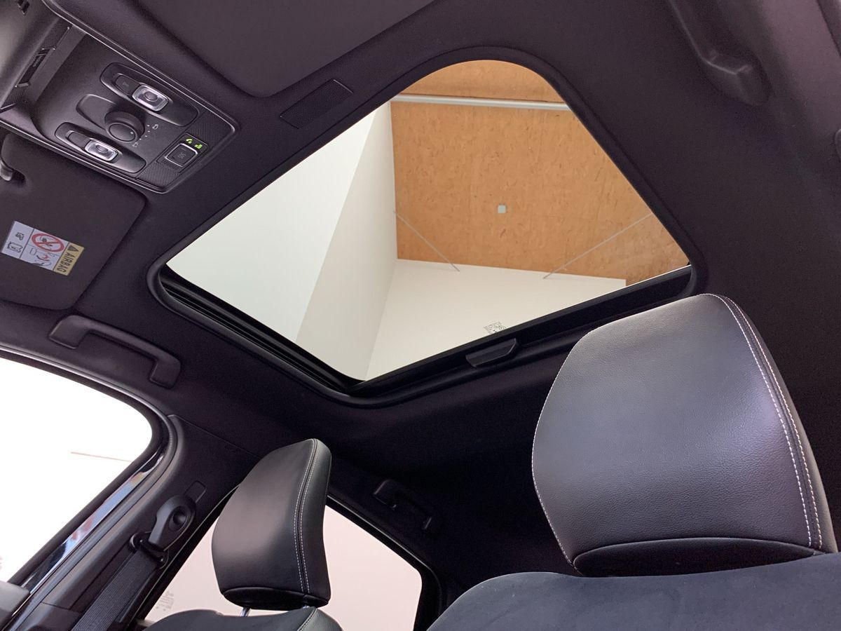 Renault Arkana Engineered 1.6 E-TECH Hybrid - Samsaru's Car Outlet