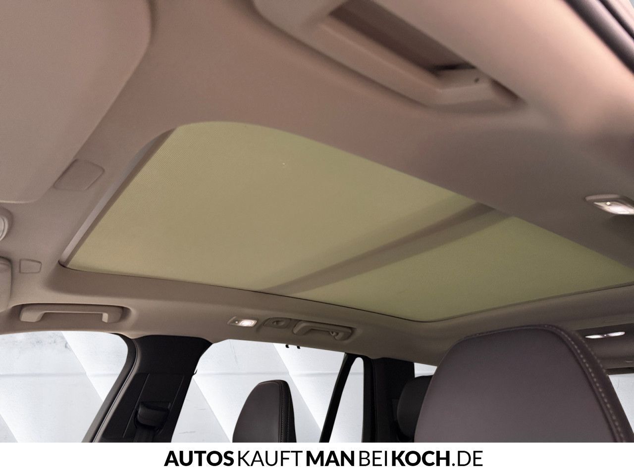 Volvo XC90 B5 D AWD Plus Dark PANO STDHz AHK VLED 360