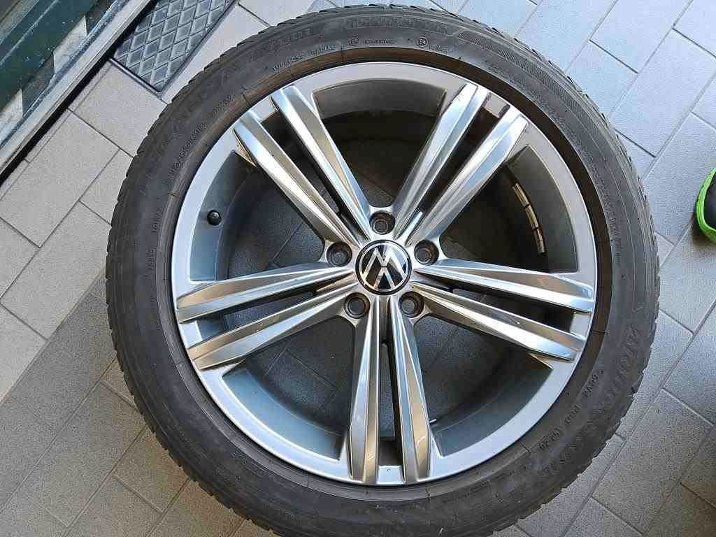 Volkswagen T-Roc 1.5 TSI DSG Style - Samsaru's Car Outlet