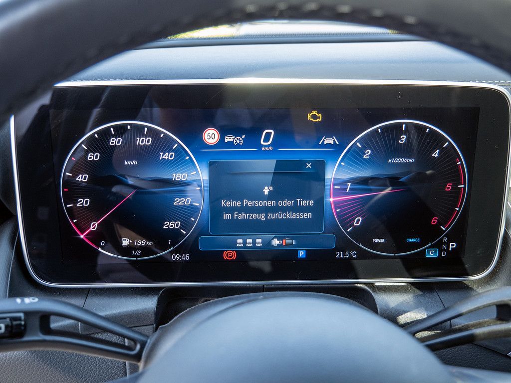 Mercedes-Benz GLC 200 d 4M AMG Sport Edition NIGHT AHK PANO BT