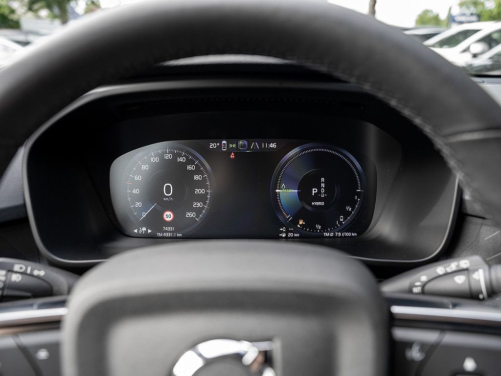 Volvo XC40 T4 Recharge Core AHK ACC