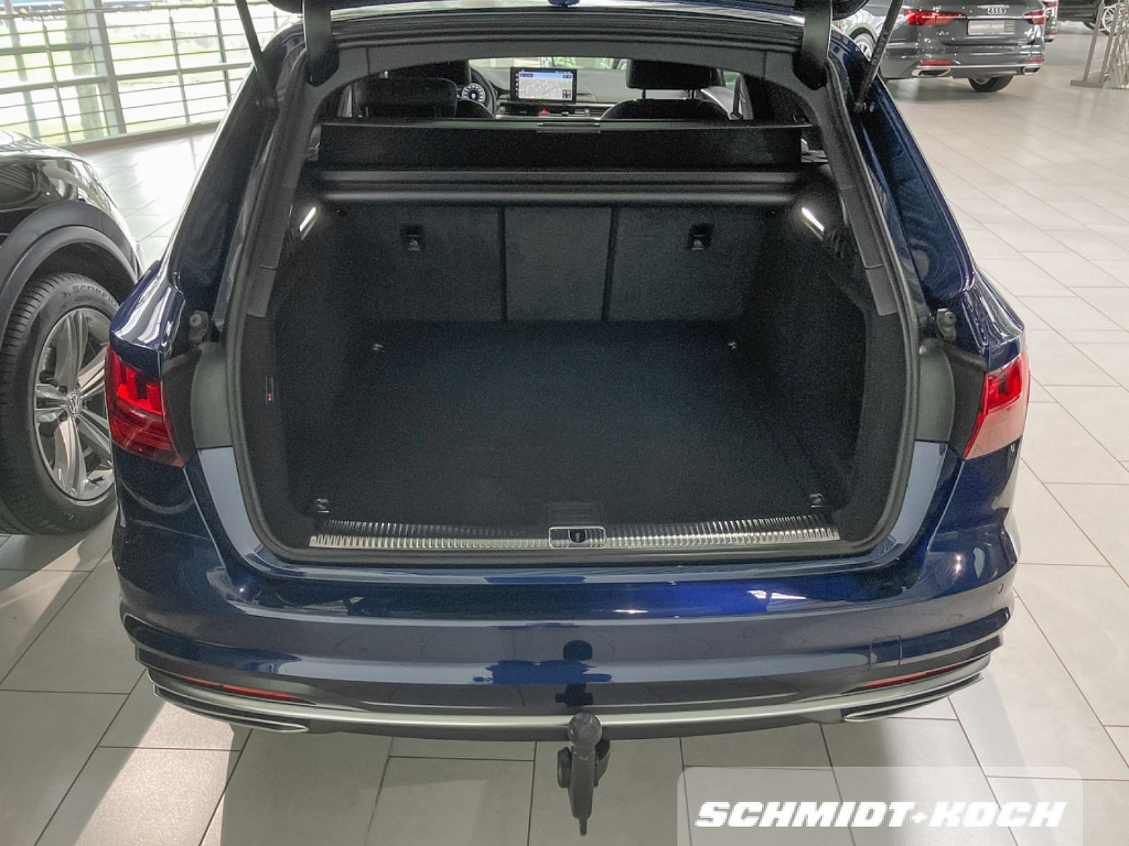 Audi A4 Avant 35 2.0 TDI advanced S tronic - Samsaru's Car Outlet