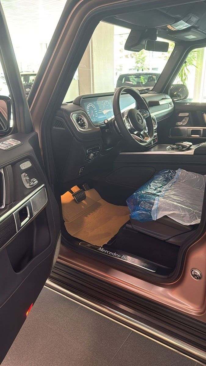 Mercedes-Benz G 500 AMG Diamond Edition - Samsaru's Car Outlet