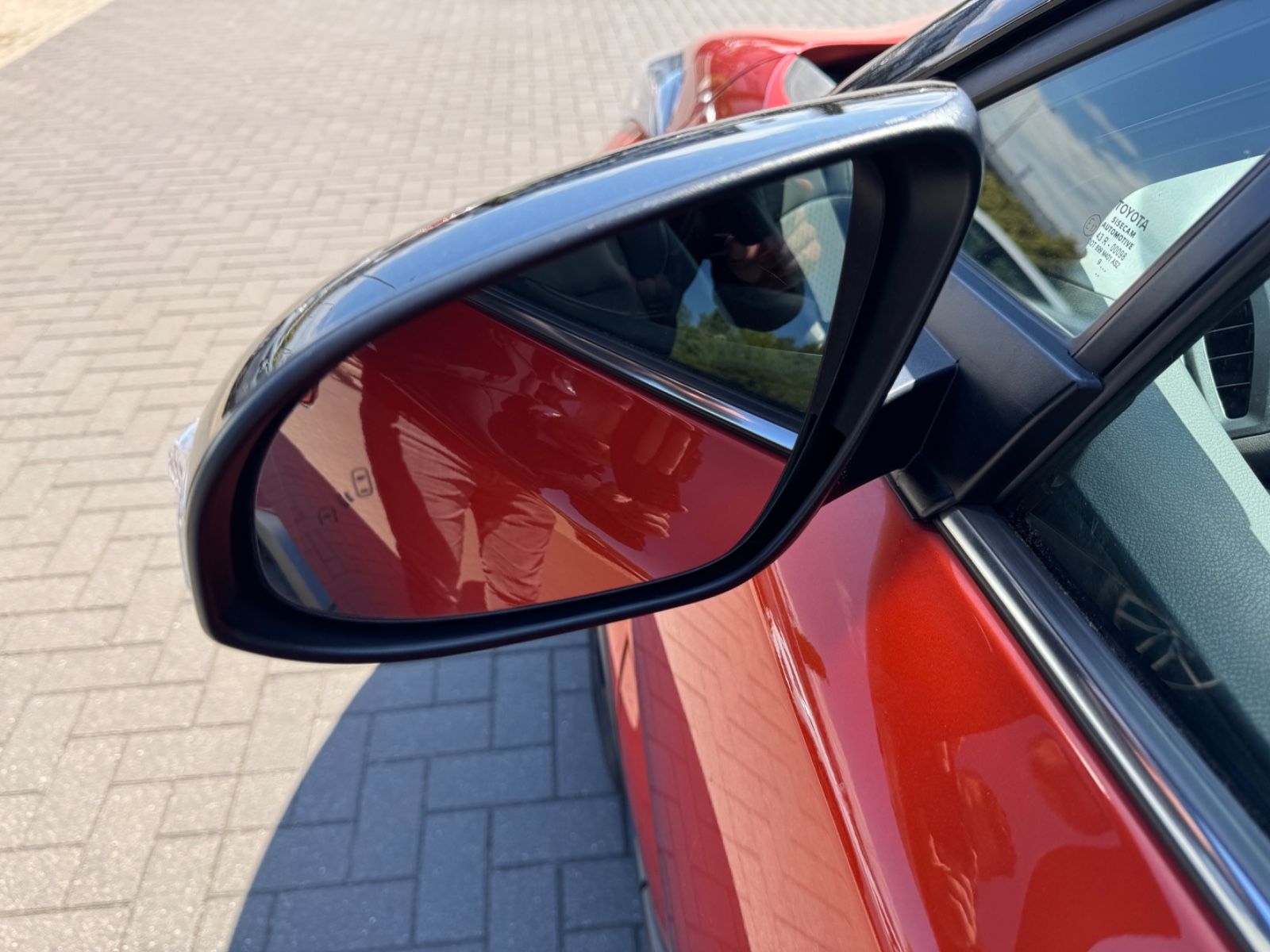 Toyota C-HR Hybrid Orange Edition - Samsaru's Car Outlet