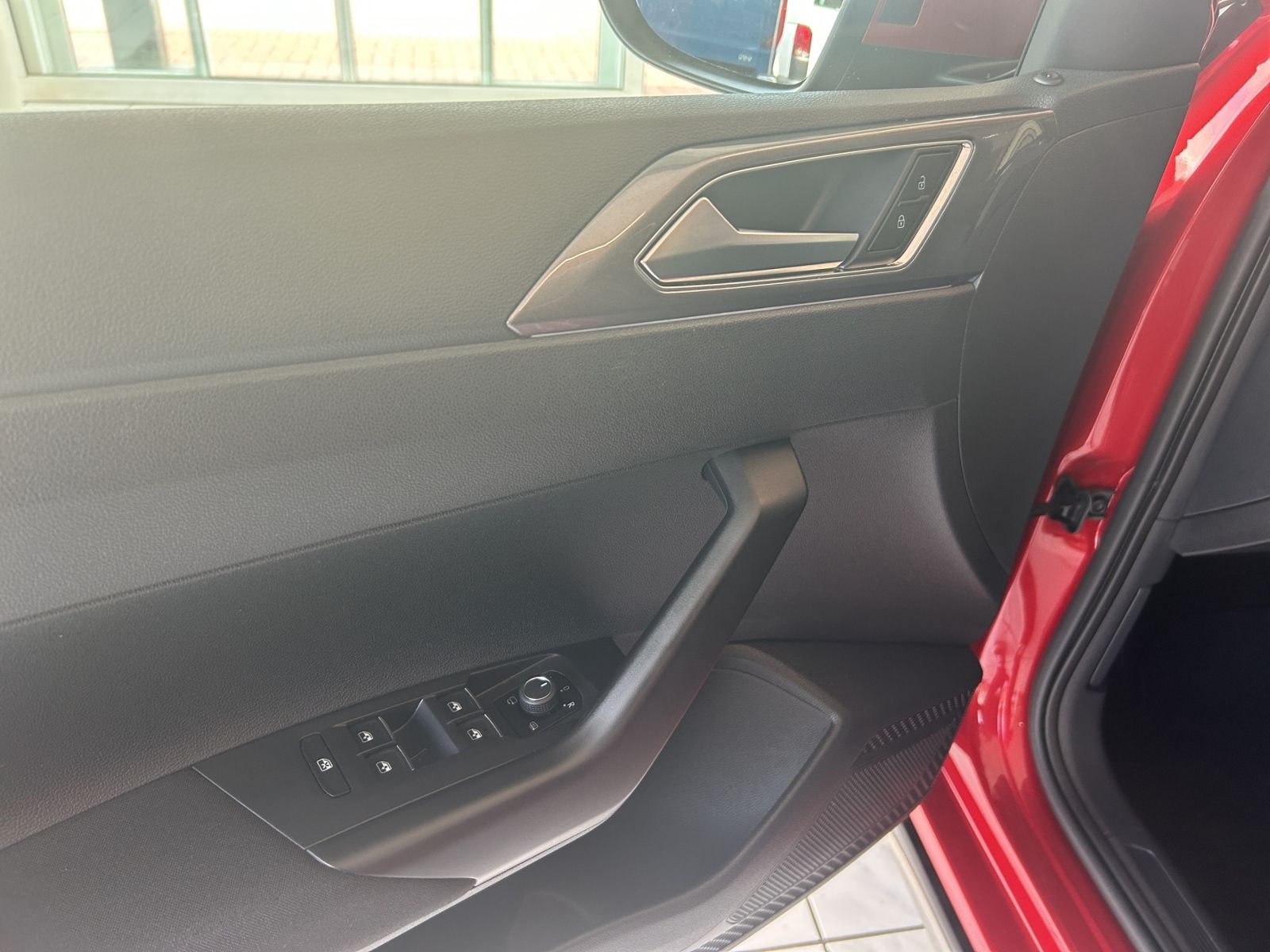 Volkswagen Taigo 1.5 TSI OPF Style - Samsaru's Car Outlet