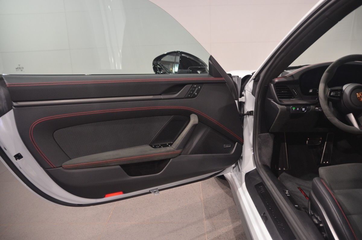 Porsche 911 992.2 Carrera 4 GTS T-Hybrid*ACC*Pano*