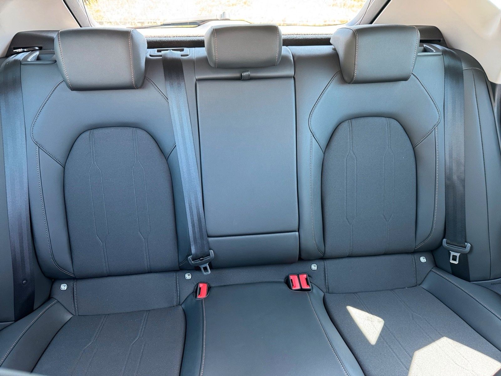Cupra Leon 1.5 eTSI - Samsaru's Car Outlet