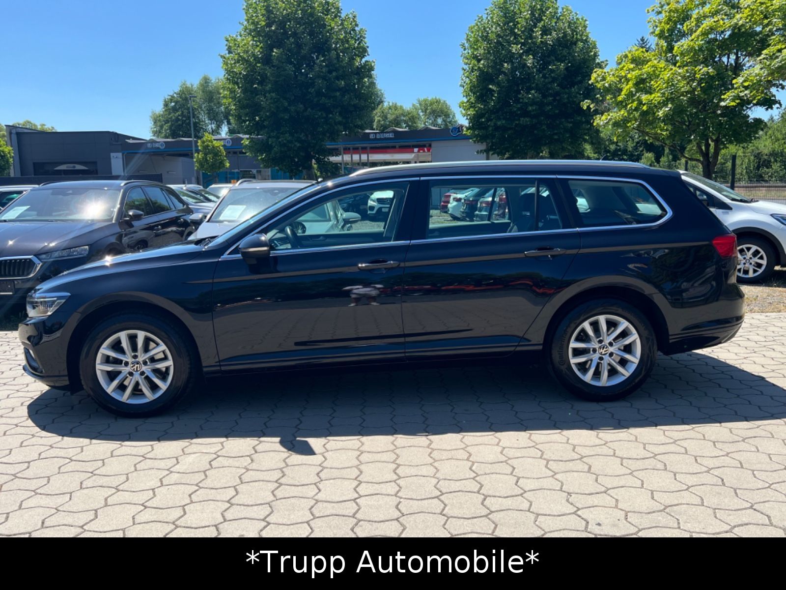 Volkswagen Passat 2.0 TDI - Samsaru's Car Outlet