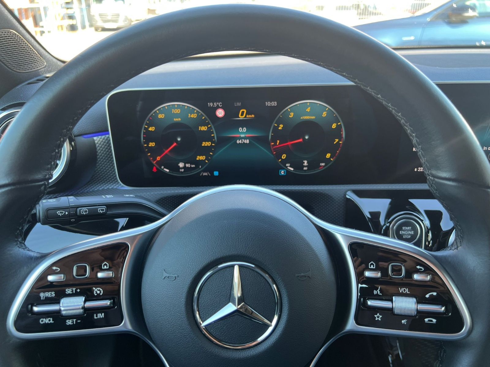 Mercedes-Benz A 200 - Samsaru's Car Outlet