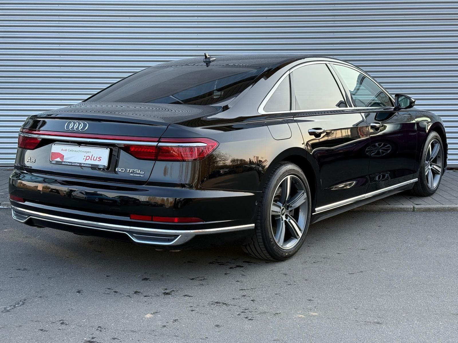 Audi A8 60 TFSIe QUATTRO - Samsaru's Car Outlet
