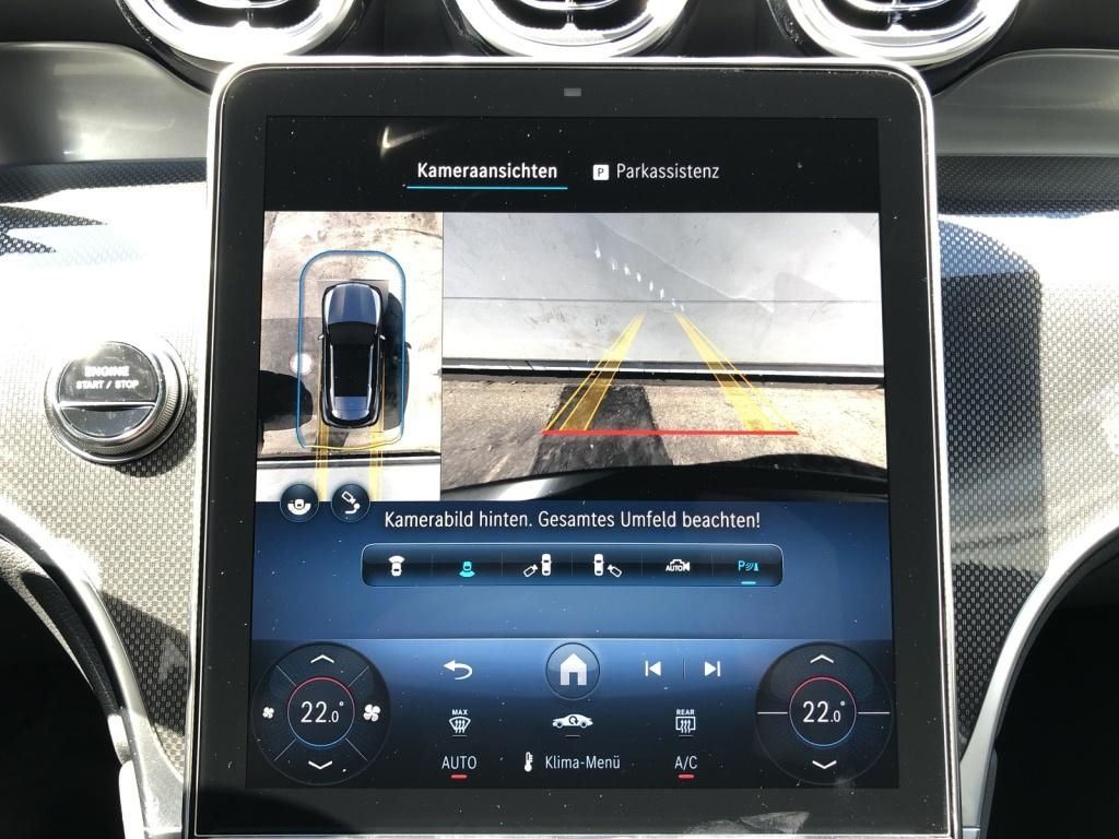 Mercedes-Benz GLC 300 de 4MATIC +MBUX+AMG+Pano+AHK+W-Paket+ACC