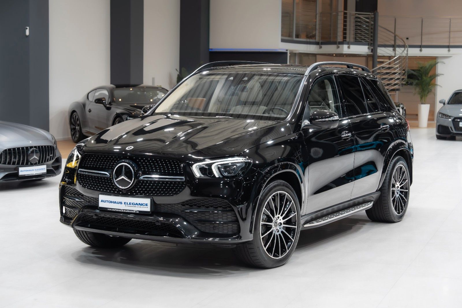 Mercedes-Benz GLE 350de 4M*AMG-LINE*NIGHT*SOFT-CLOSE*BURMESTER