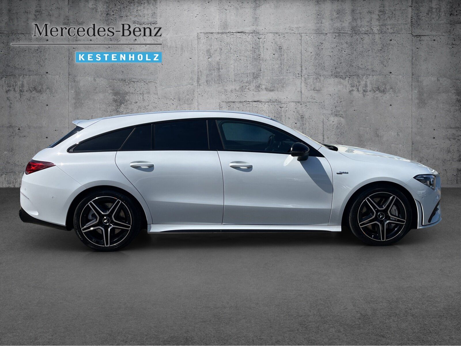 Mercedes-Benz CLA 35 AMG - Samsaru's Car Outlet