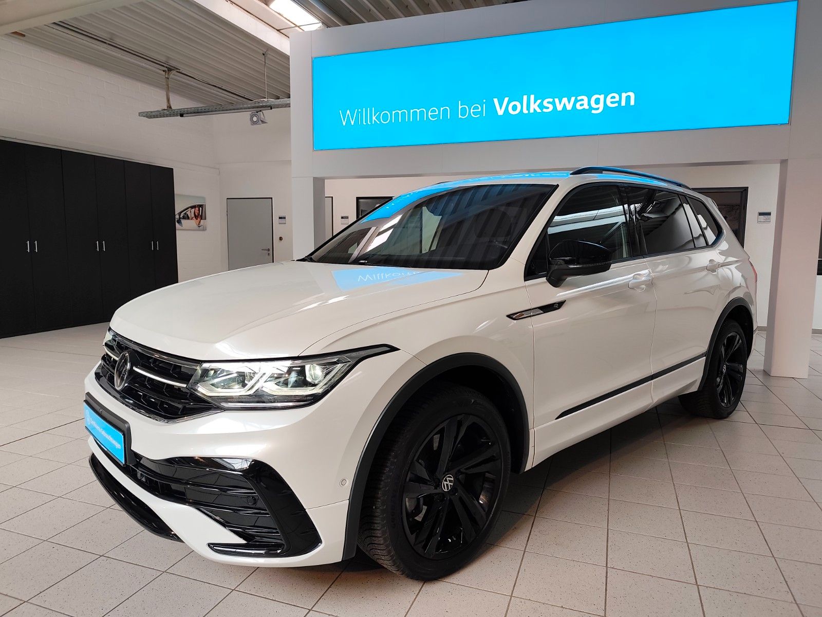 Volkswagen Tiguan Allspace 2.0 TSI 4MOTION R-Line *7-Sitze*