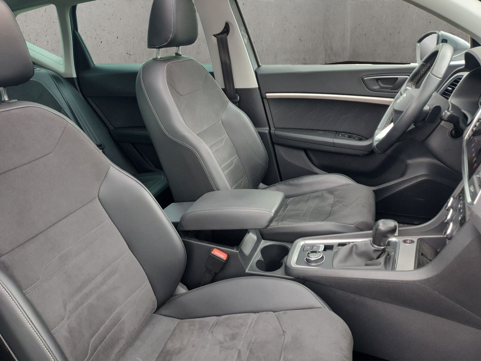 Seat Ateca 2.0 TDI Xperience 4Drive AHK Standheizung