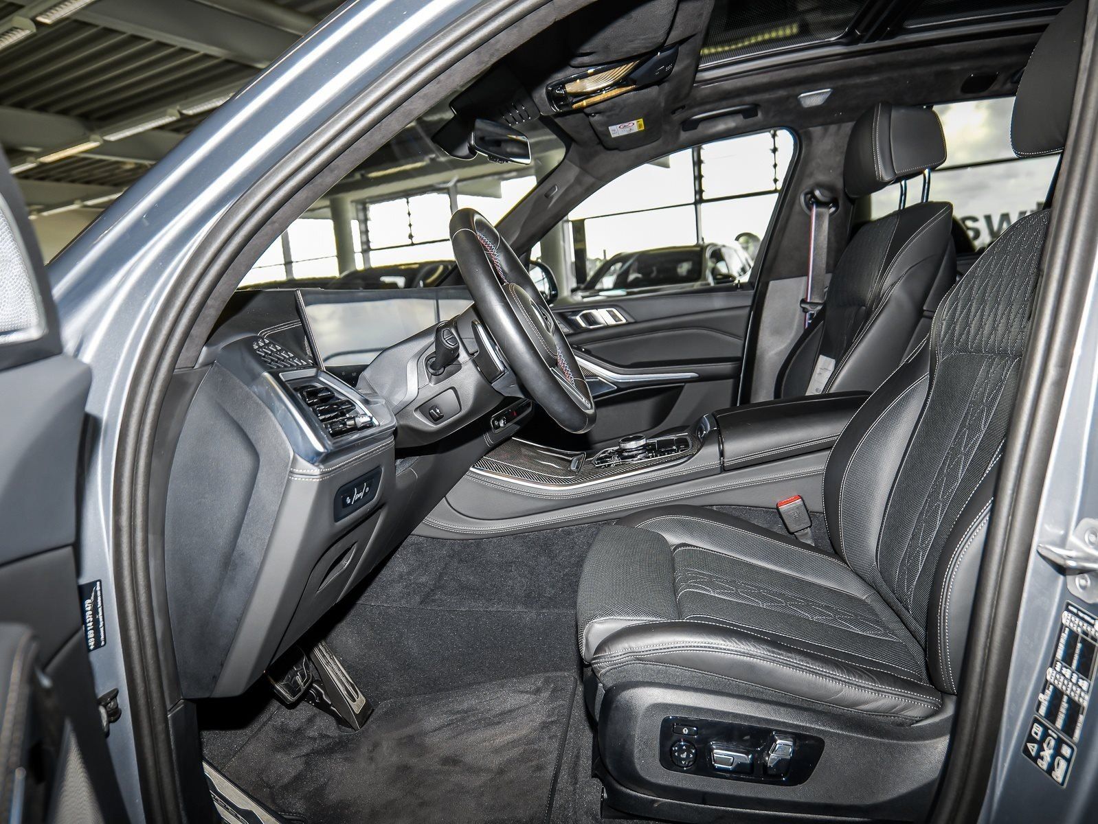 BMW X5 M60i xDrive M Sport HUD PANO ACC AHK RFK NAVI