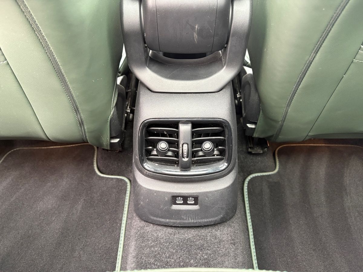 MINI Cooper SE Countryman All4 - Samsaru's Car Outlet