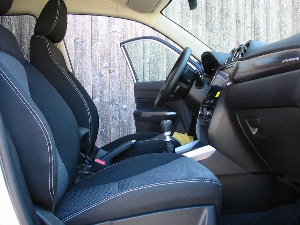 Suzuki Vitara Allrad - Samsaru's Car Outlet