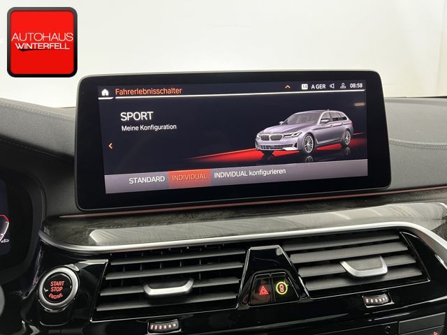 BMW 530 i xDrive Touring Luxury Line PANO+AHK+STANDH